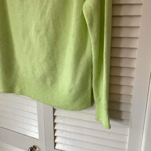 JCREW Size S Rollneck Sweater in Supersoft Yarn green yellow - Picture 2 of 8